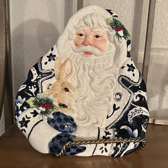 Fitz and Floyd Other - Fitz and Floyd Bristol Santa Claus Plate with Bunnies